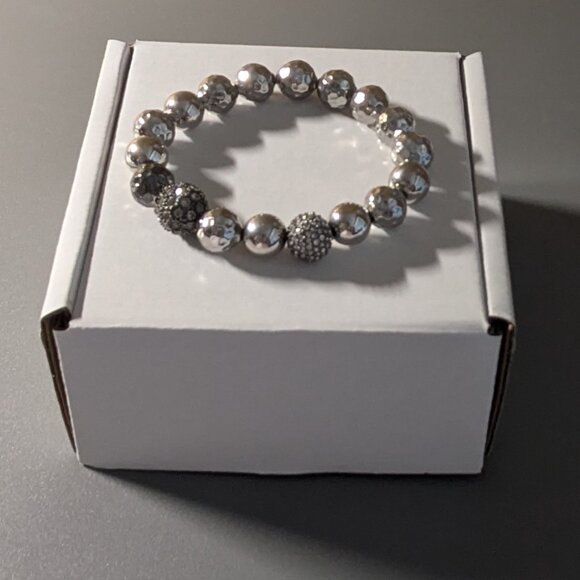 Stella & Dot Moondance Stretch Bracelet - Pre Owned - Picture 2 of 3